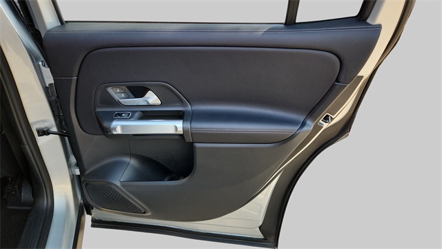 2023 Mercedes-Benz GLB