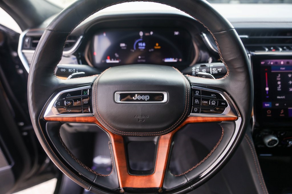 Used Car 2022 Jeep Grand Cherokee  Summit For Sale Under $50,000 In Austin, Texas