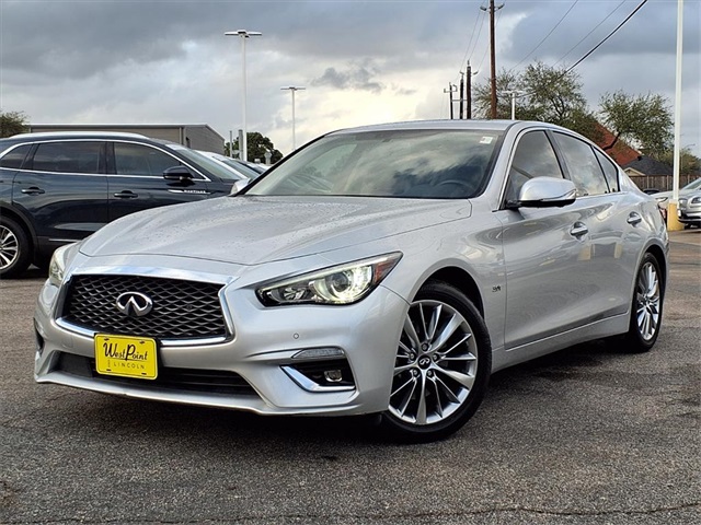 2018 INFINITI Q50 3.0t Luxe RWD