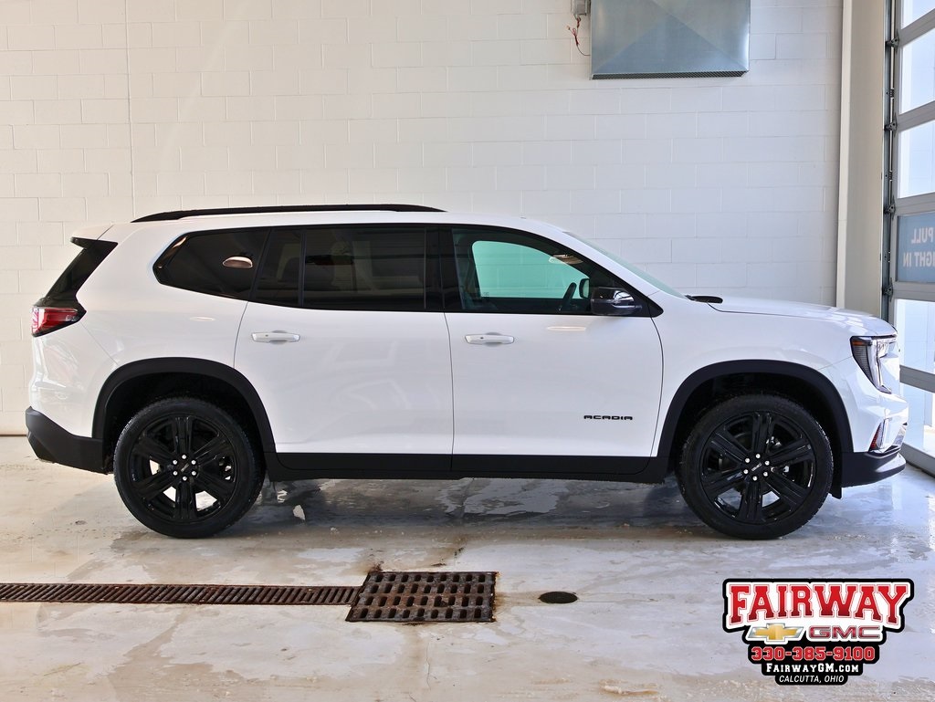 2026 GMC Acadia Elevation FWD