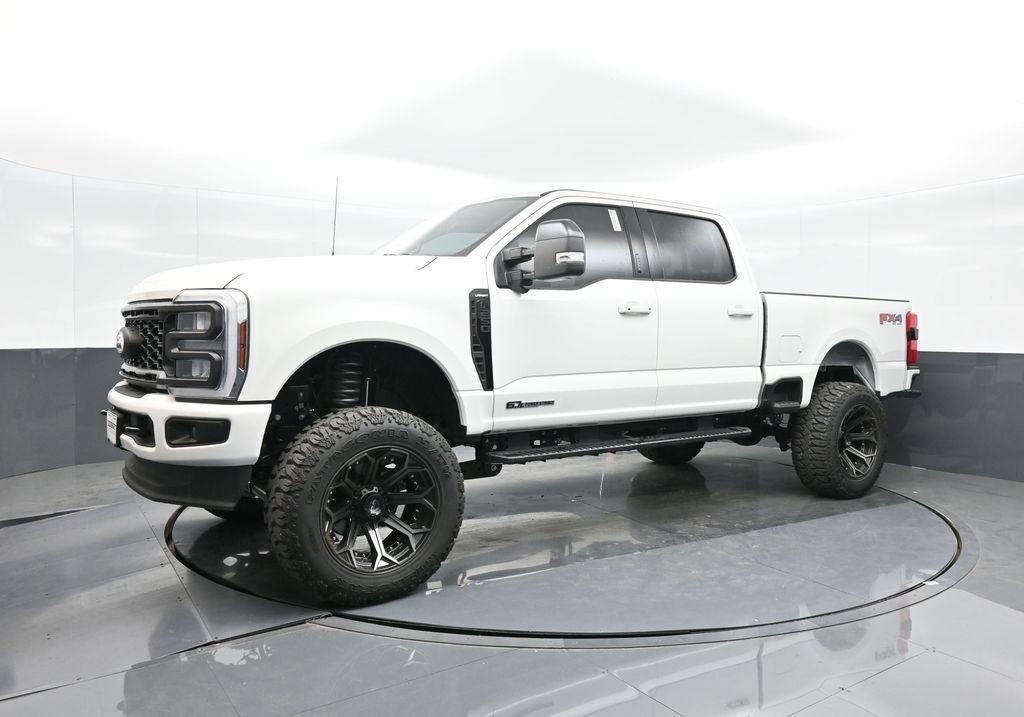 2024 Ford F-250 Super Duty Lariat Crew Cab 4WD