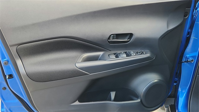 2025 Nissan Kicks Play