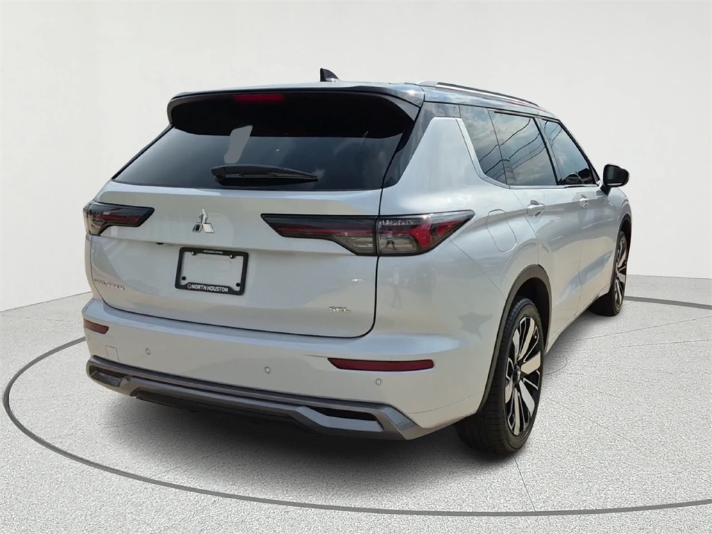 2025 Mitsubishi Outlander SEL - 5