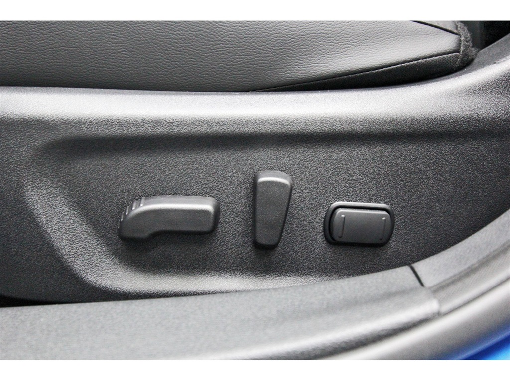 2025 Nissan Sentra SR Blue at Central Houston Nissan