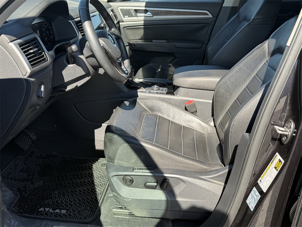 2019 Volkswagen Atlas SEL Premium  at DeMontrond Auto Country