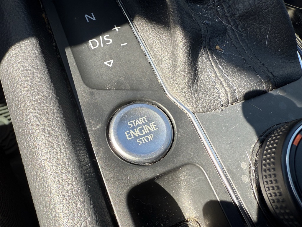 2019 Volkswagen Atlas SEL Premium  at DeMontrond Auto Country