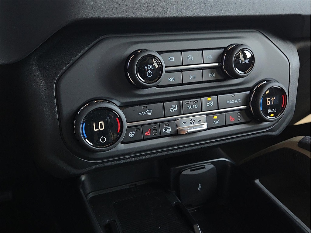 New 2025 Ford Bronco For Sale in Farmington, AR