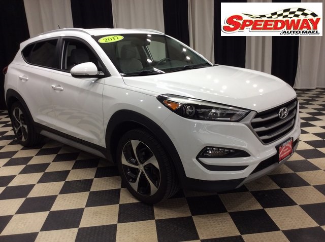 2017 Hyundai Tucson Sport's photo