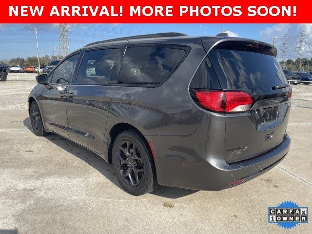 2018 Chrysler Pacifica Touring L Plus Gray at Durrett Motor Company