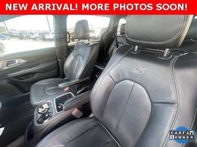 2018 Chrysler Pacifica Touring L Plus Gray at Durrett Motor Company