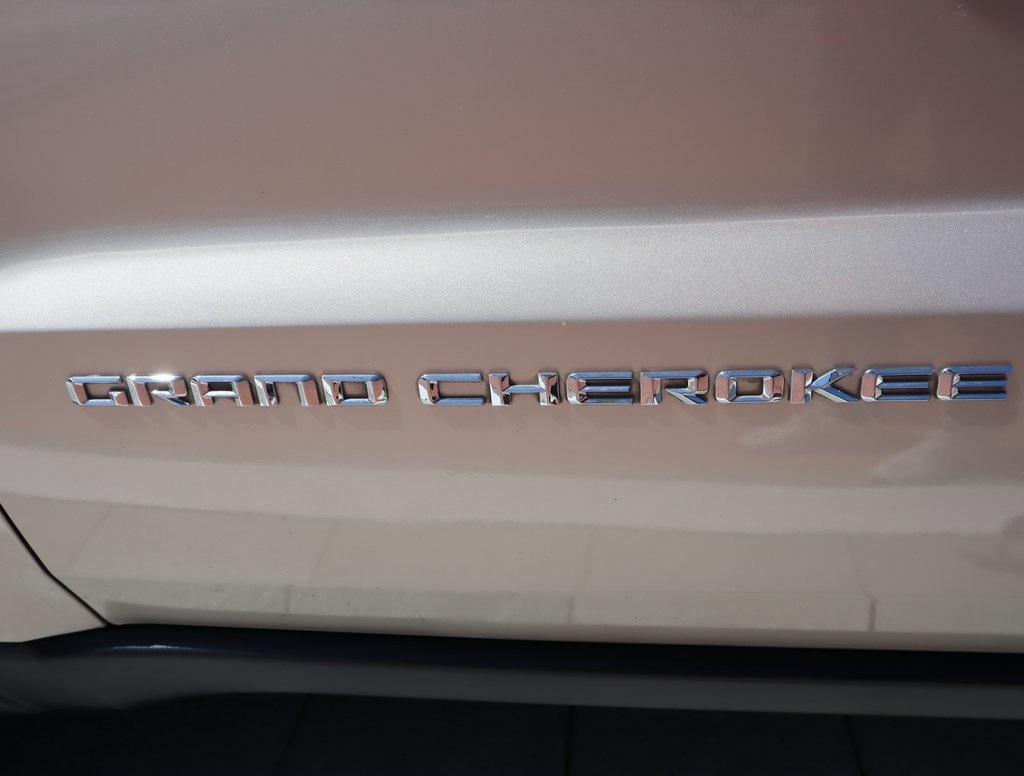 Thumbnail: 2014 Jeep Grand Cherokee - 12