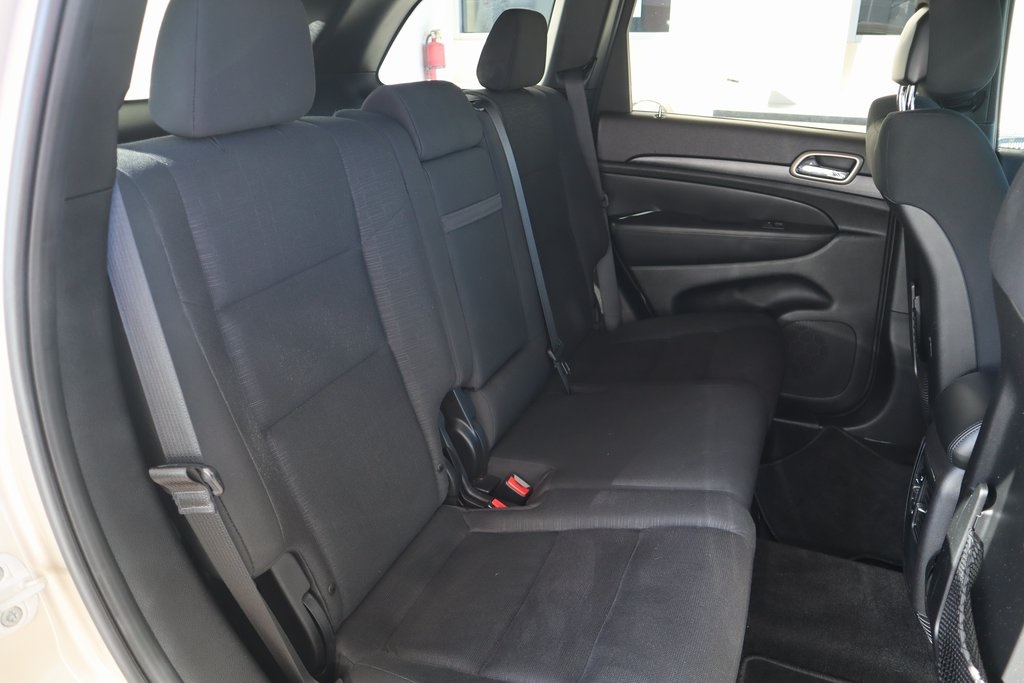 Thumbnail: 2014 Jeep Grand Cherokee - 28