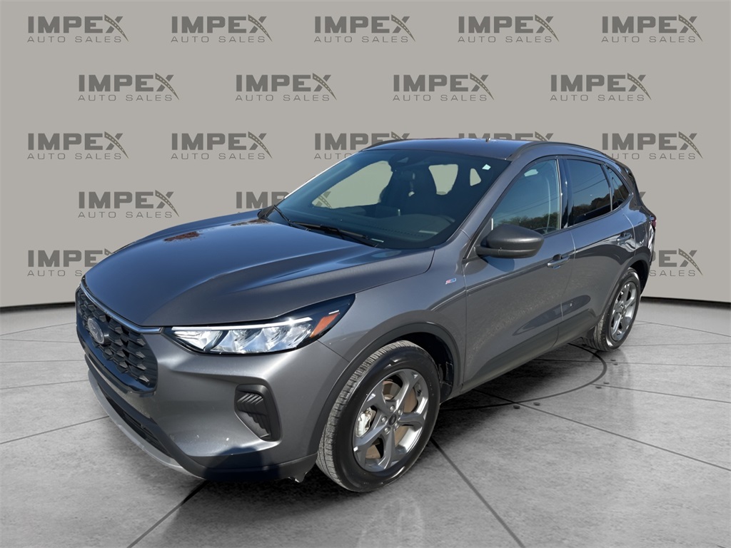 2025 Ford Escape ST-Line's photo
