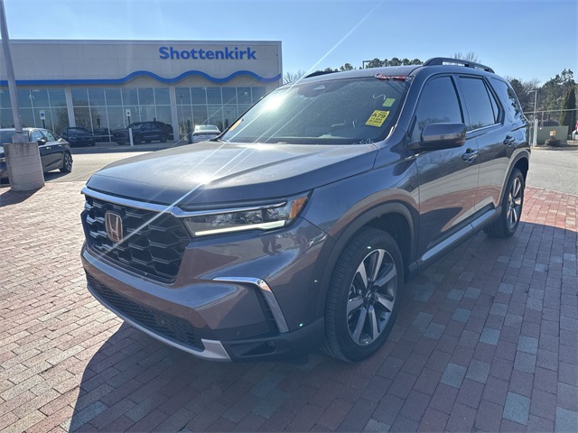 2024 Honda Pilot Touring AWD