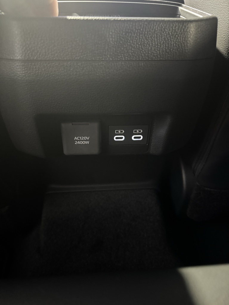 Thumbnail: 2025 Toyota Tacoma - 32