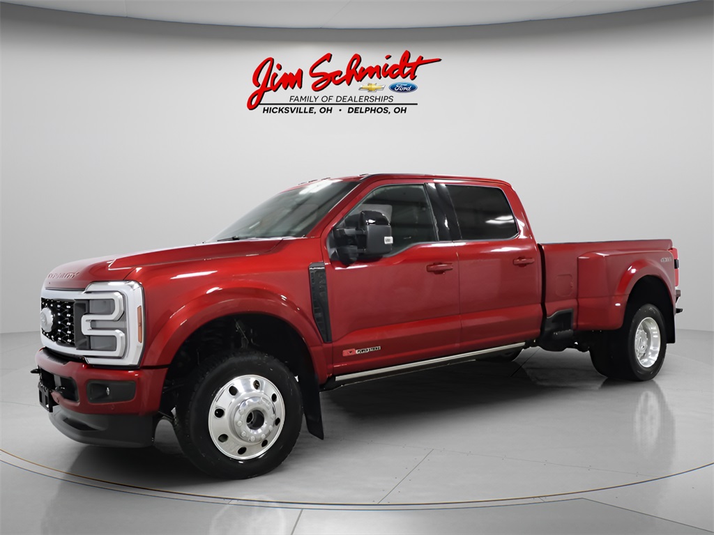 2025 Ford F-450 Super Duty Platinum Crew Cab LB DRW 4WD