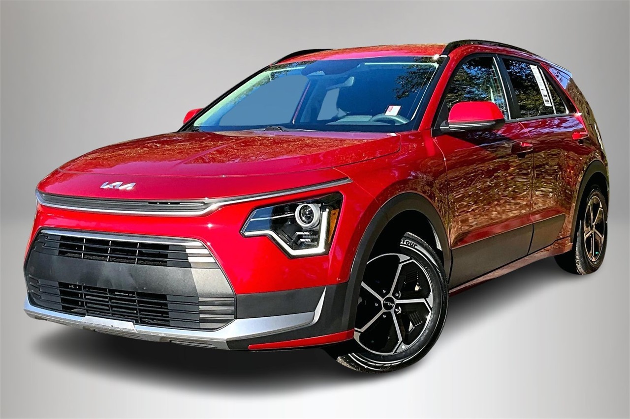 2023 Kia Niro LX FWD