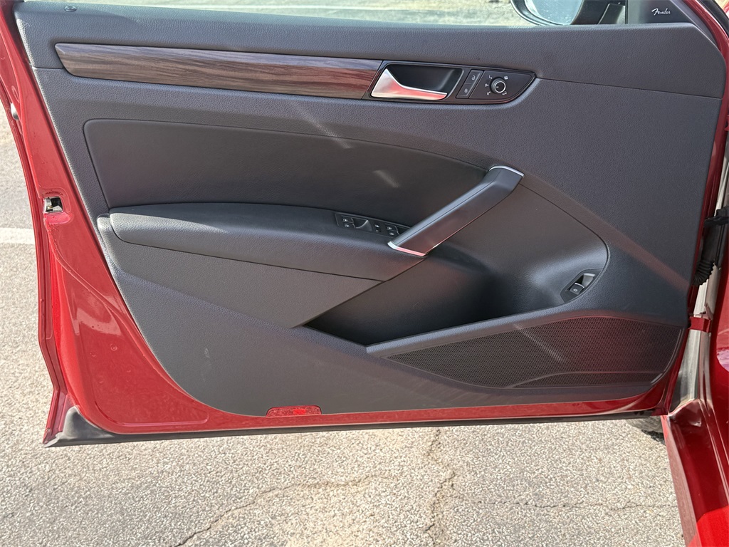 2022 Volkswagen Passat 2.0T Limited Edition Blue at Durrett Motor Company