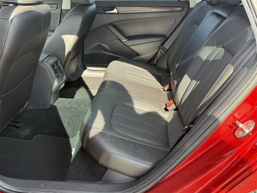 2022 Volkswagen Passat 2.0T Limited Edition Blue at Durrett Motor Company