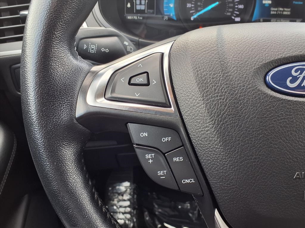 2022 Ford Edge SEL White at Toyota of Victoria