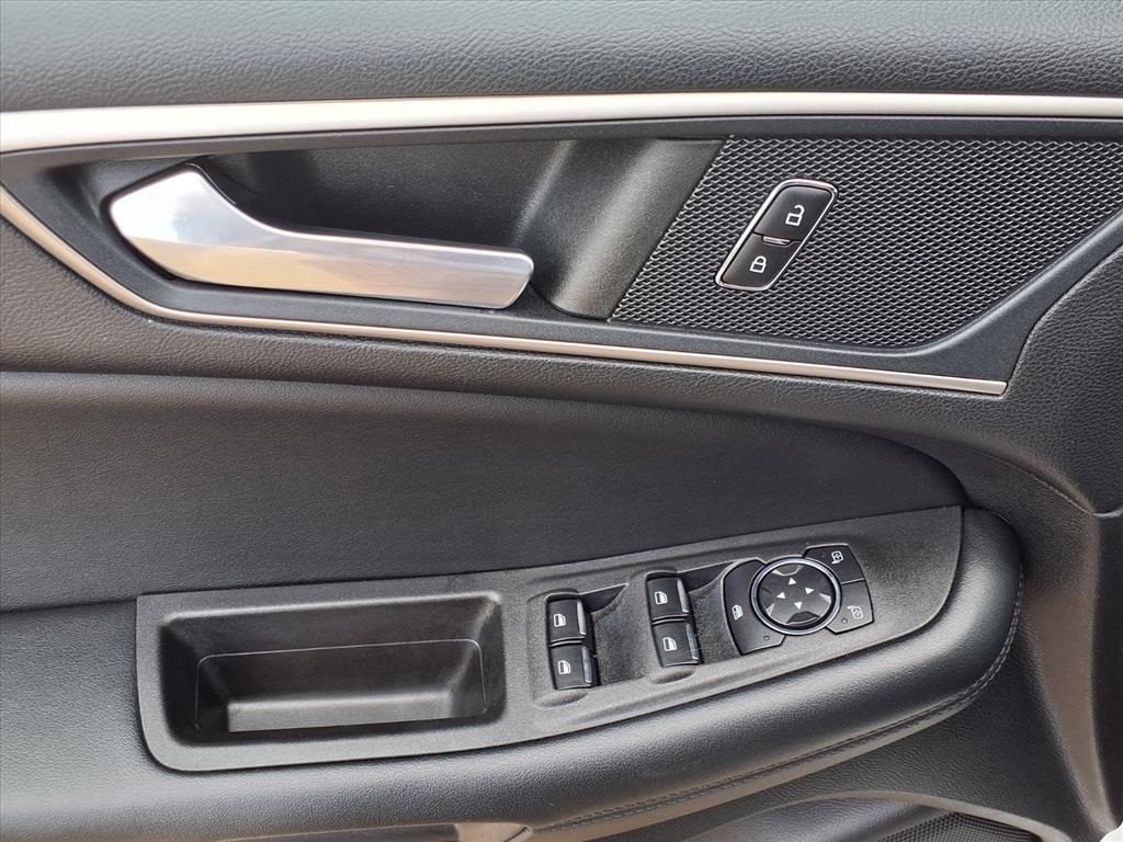 2022 Ford Edge SEL White at Toyota of Victoria