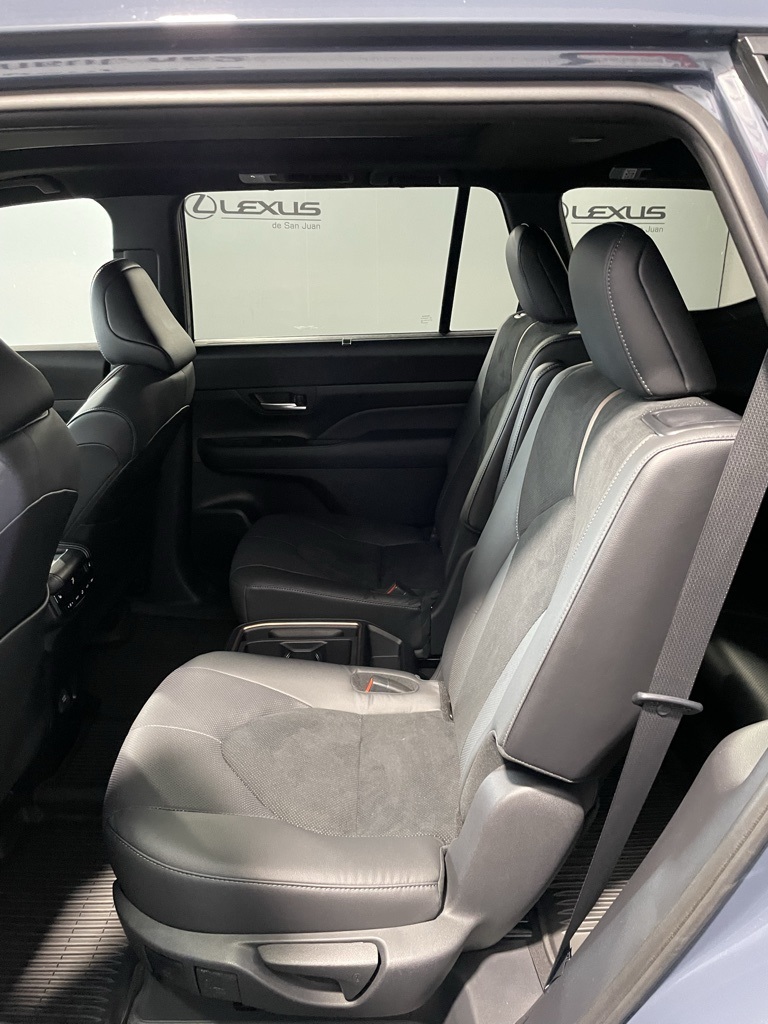 Thumbnail: 2026 Toyota Grand Highlander - 30