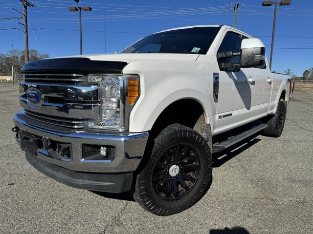 2017 Ford F-250 Super Duty Lariat Crew Cab 4WD