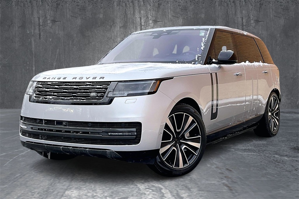 2023 Land Rover Range Rover P400 SE LWB AWD