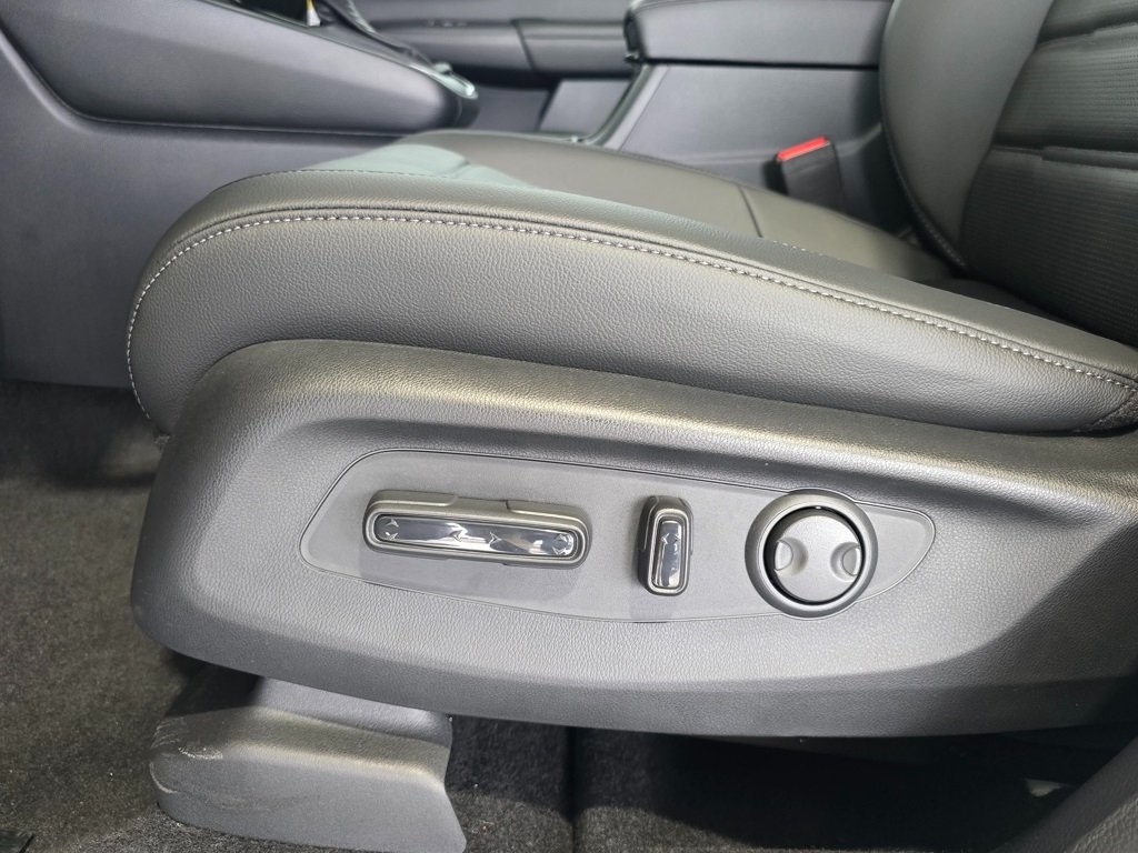 Thumbnail: 2026 Honda CR-V - 11