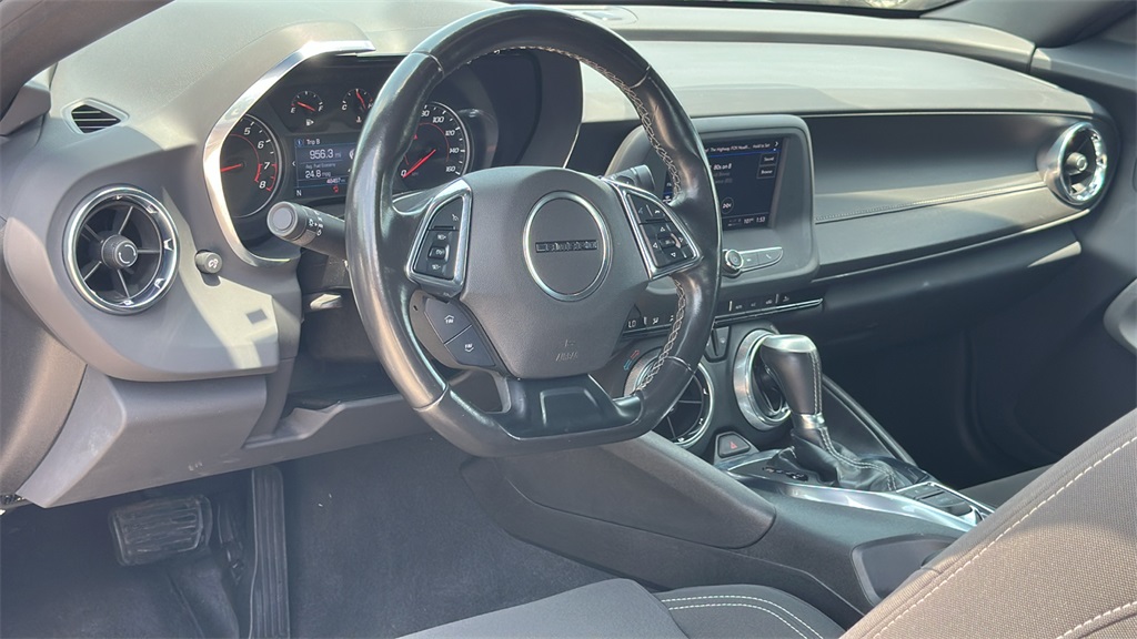 2023 Chevrolet Camaro 1LT - 8