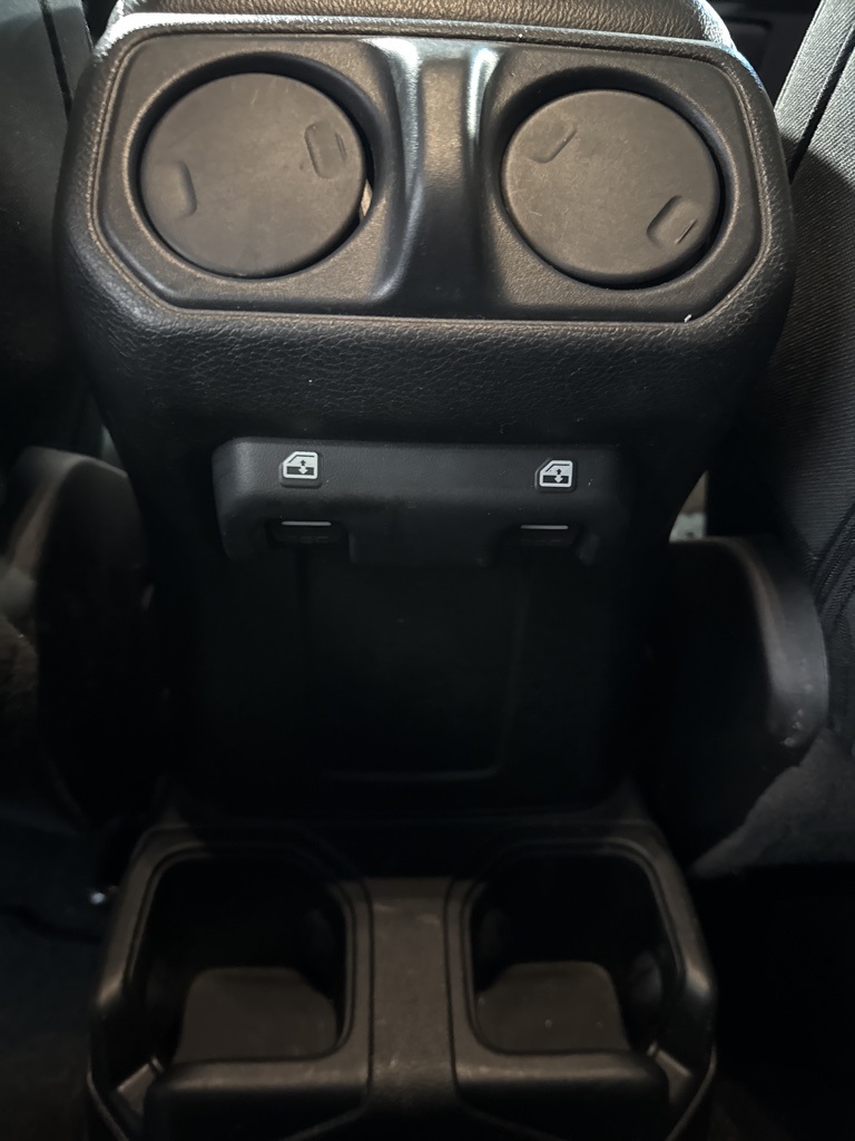 Thumbnail: 2023 Jeep Wrangler - 22