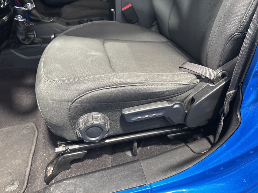 Thumbnail: 2023 Jeep Wrangler - 26