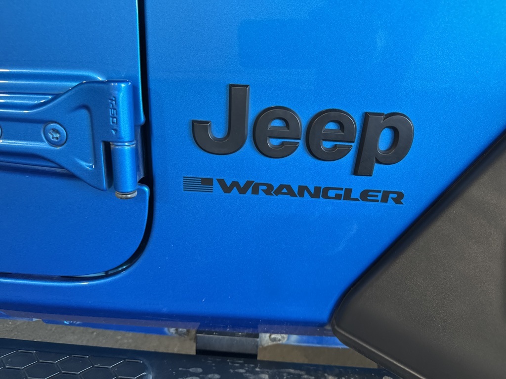 Thumbnail: 2023 Jeep Wrangler - 7
