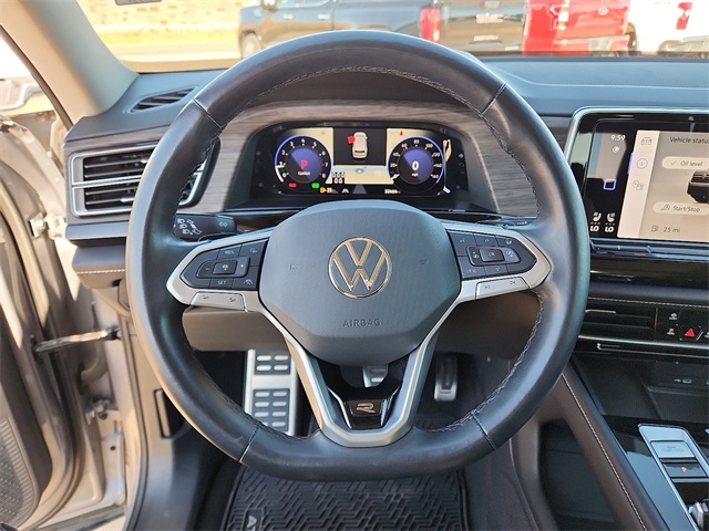 Used Car 2024 Volkswagen Atlas  2.0t Sel Premium R-line For Sale Under $50,000 In Plainview, Texas