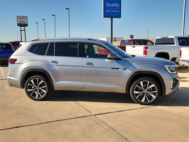 Used Car 2024 Volkswagen Atlas  2.0t Sel Premium R-line For Sale Under $50,000 In Plainview, Texas