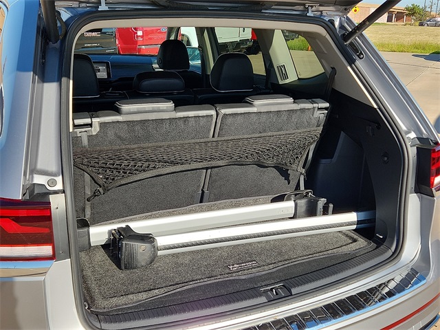 Used Car 2024 Volkswagen Atlas  2.0t Sel Premium R-line For Sale Under $50,000 In Plainview, Texas