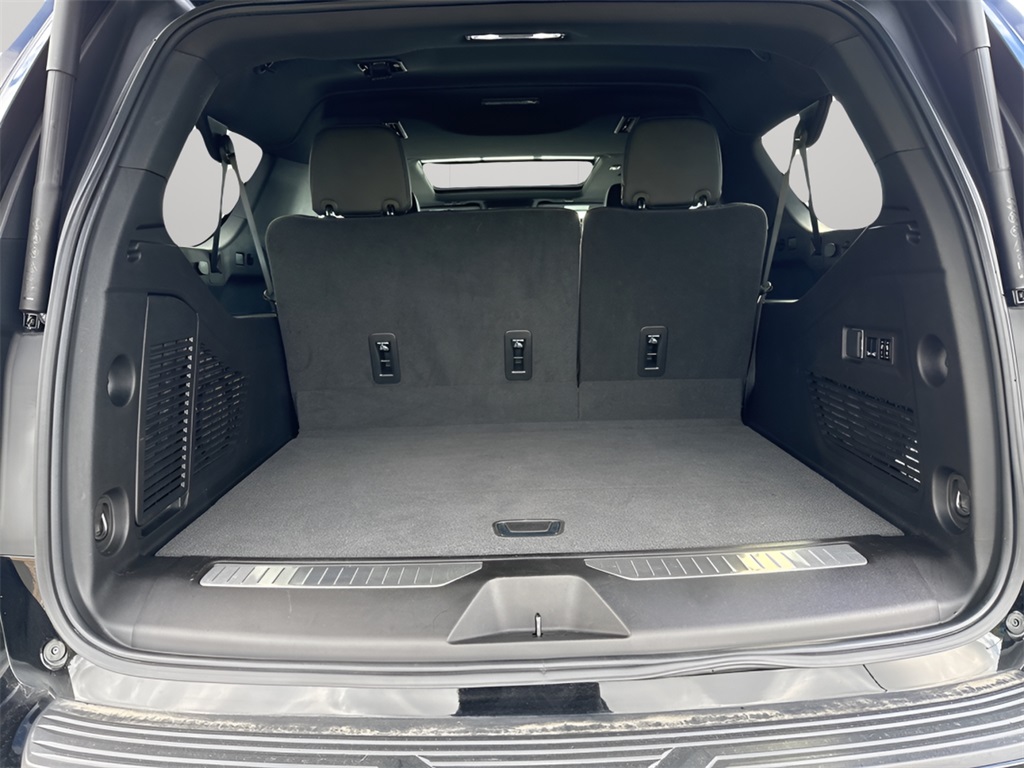 2023 Chevrolet Suburban