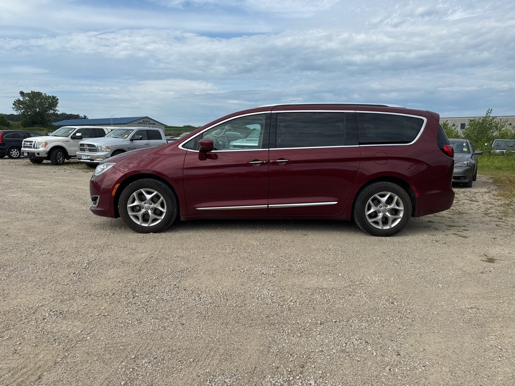2017 Chrysler Pacifica