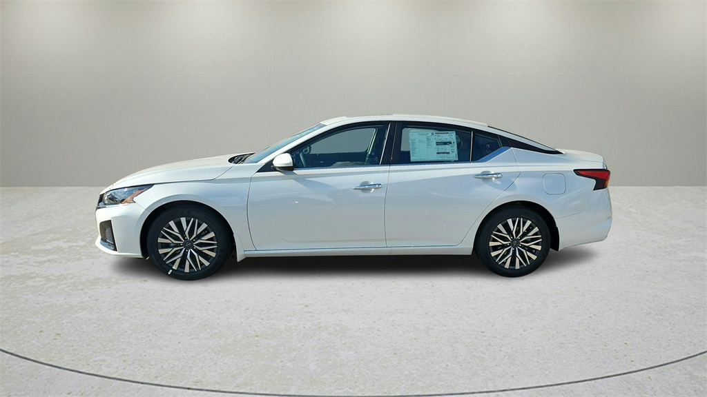 2025 Nissan Altima