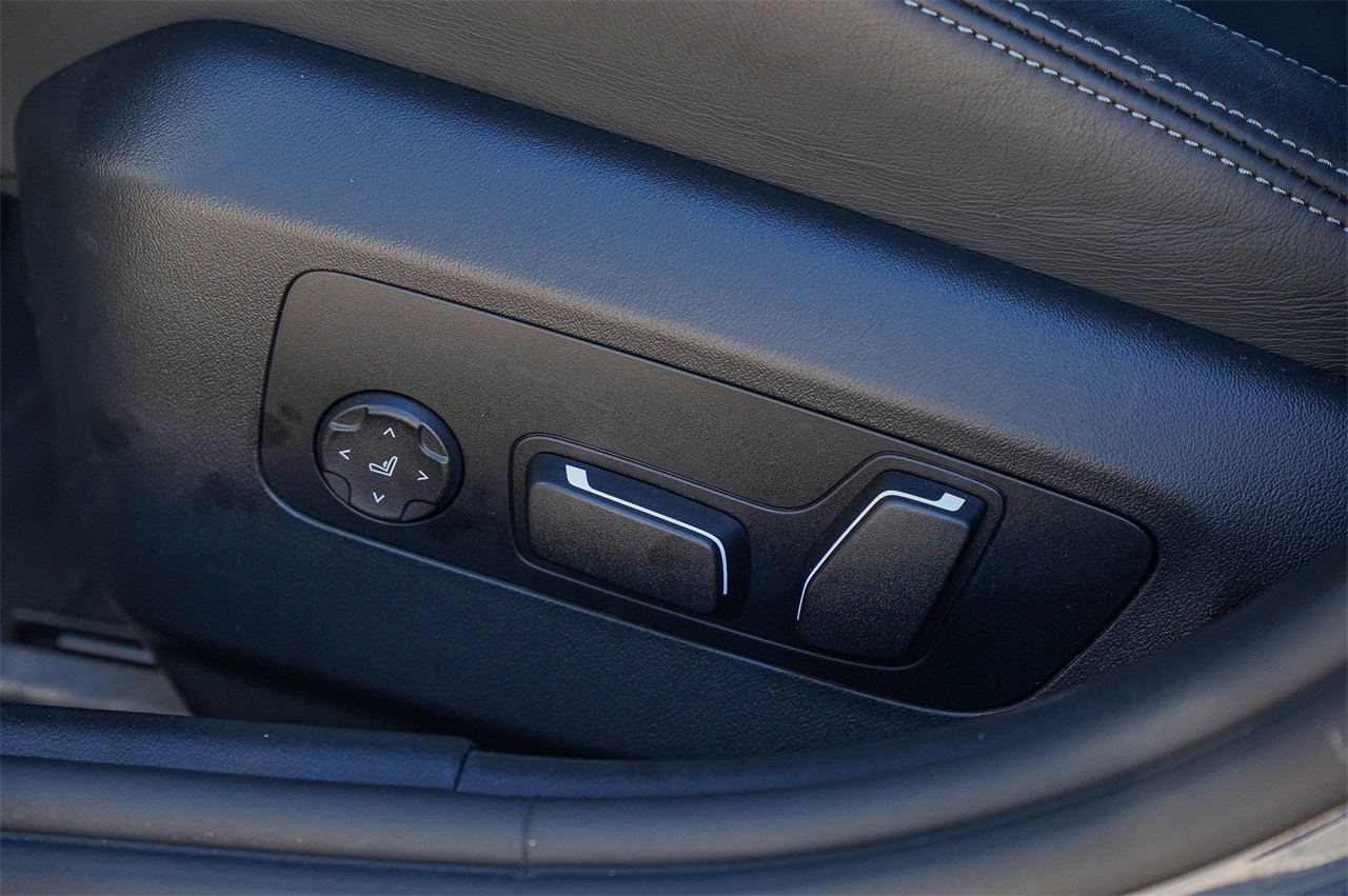 Used Car 2025 Bmw M5  Base For Sale Under $150,000 In Austin, Texas