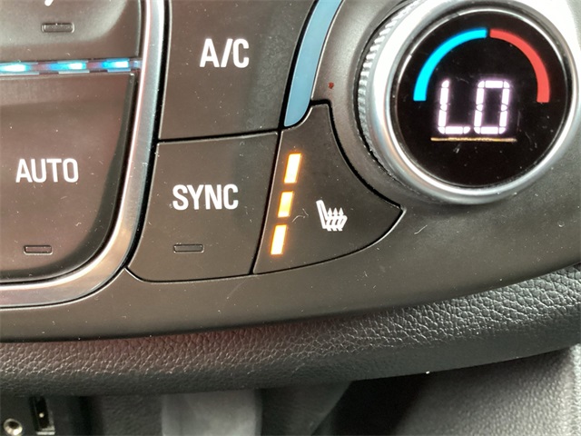 Used Car 2018 Chevrolet Traverse  Lt For Sale Under $20,000 In San Antonio, Texas