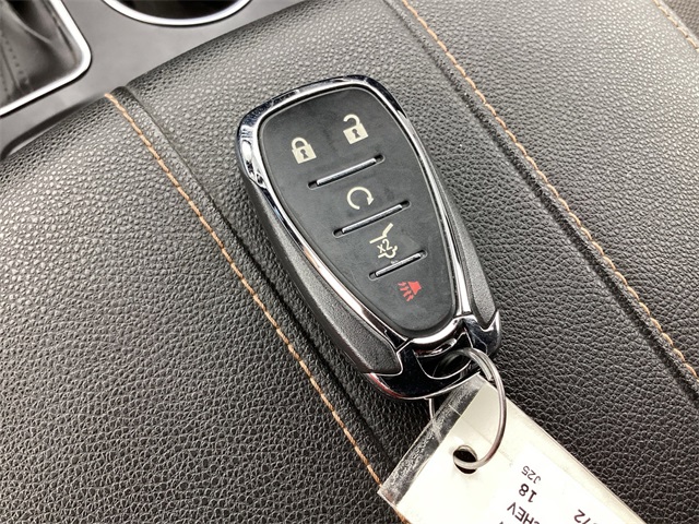 Used Car 2018 Chevrolet Traverse  Lt For Sale Under $20,000 In San Antonio, Texas