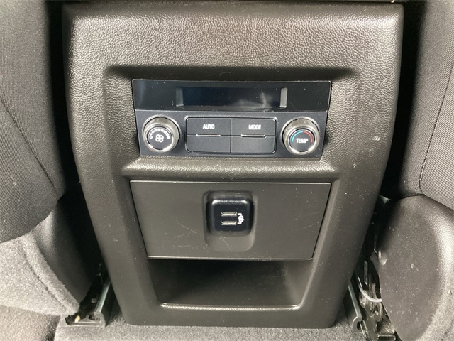 Used Car 2018 Chevrolet Traverse  Lt For Sale Under $20,000 In San Antonio, Texas