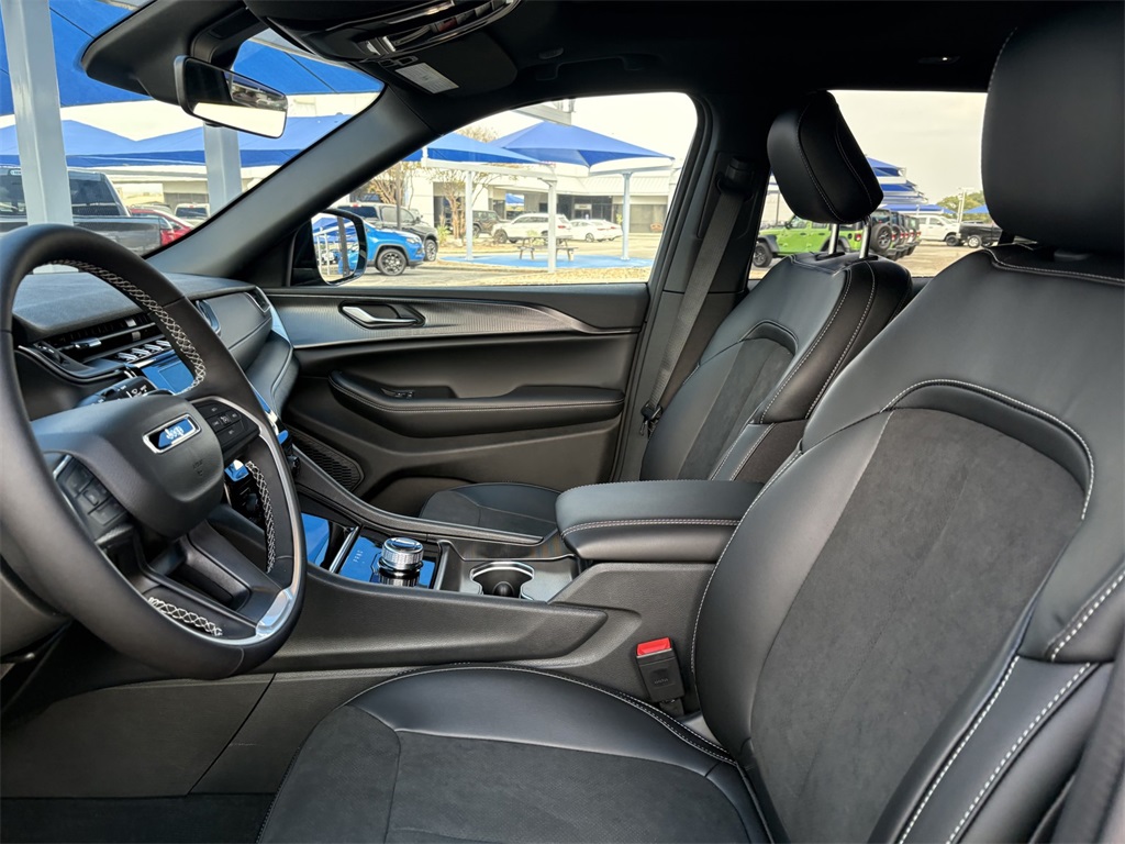 New Car 2025 Jeep Grand Cherokee  Altitude X For Sale Under $40,000 In San Marcos, Texas