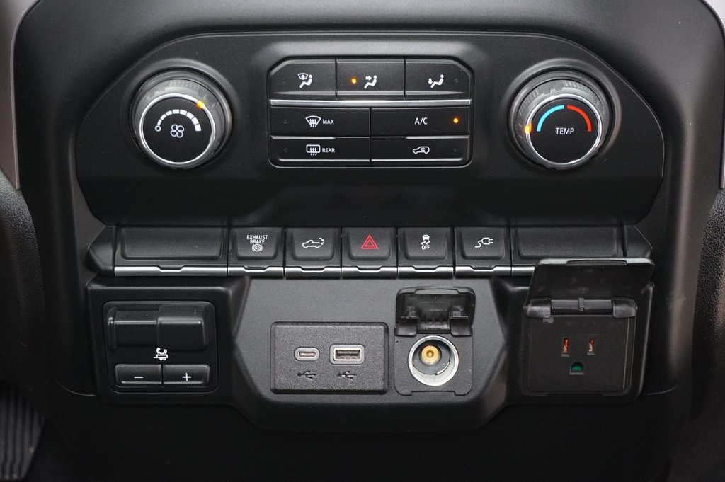 Used Car 2022 Chevrolet Silverado 2500hd  Custom For Sale Under $60,000 In Weatherford, Texas