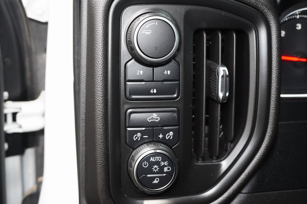 Used Car 2022 Chevrolet Silverado 2500hd  Custom For Sale Under $60,000 In Weatherford, Texas