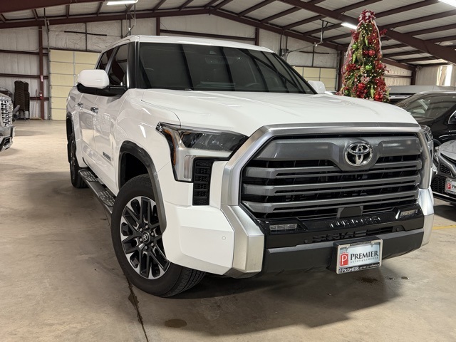2025 Toyota Tundra Limited CrewMax Cab 4WD