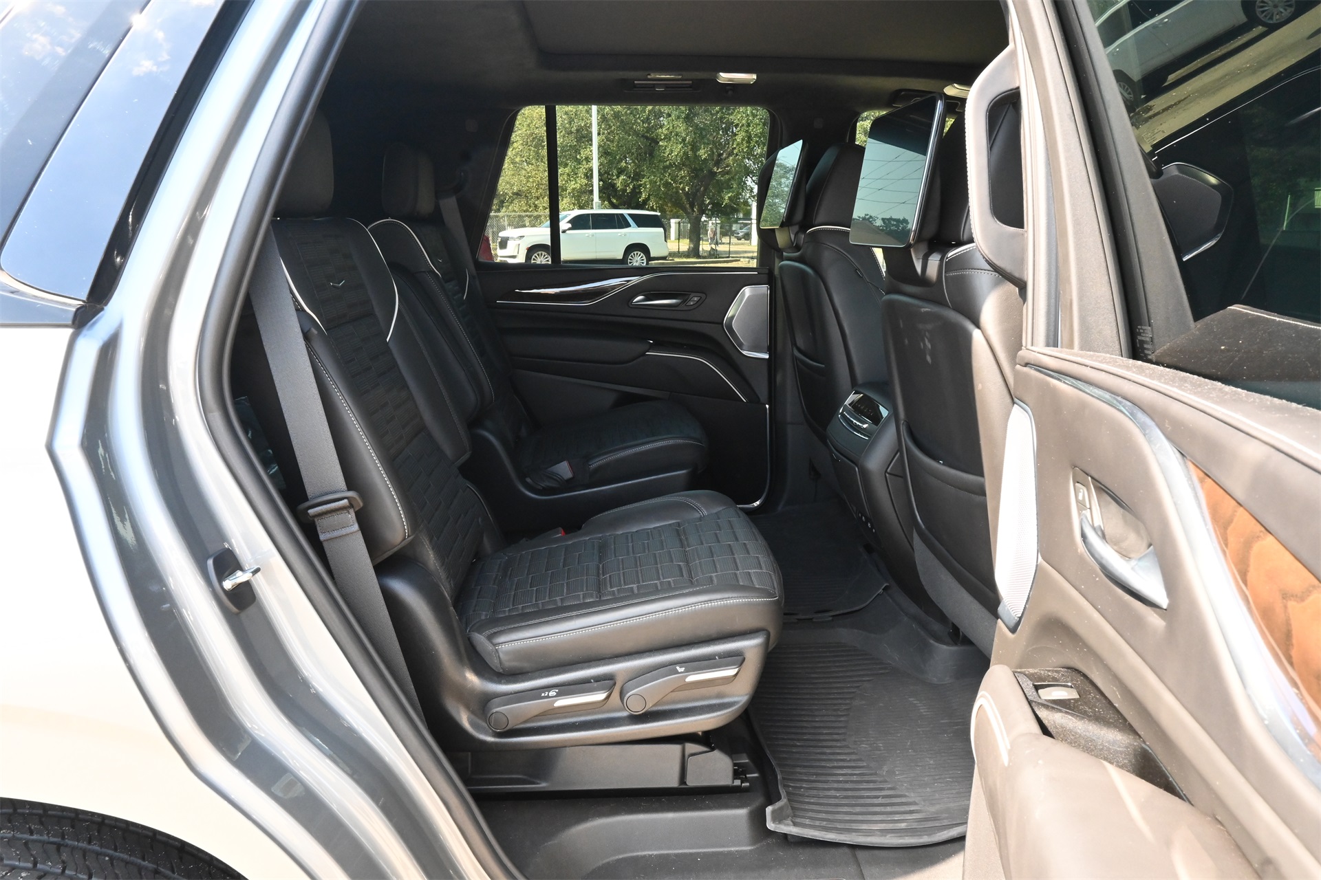 2023 Cadillac Escalade Sport Platinum Silver at Central Houston Nissan