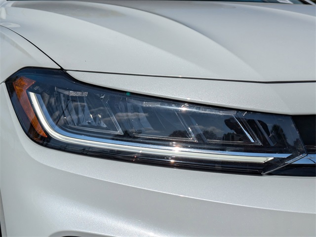 2025 Volkswagen Jetta 1.5T SE - 9