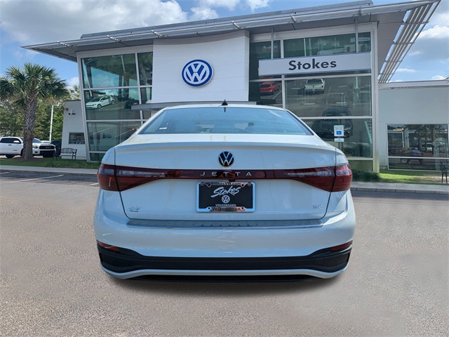 2025 Volkswagen Jetta 1.5T SE - 4